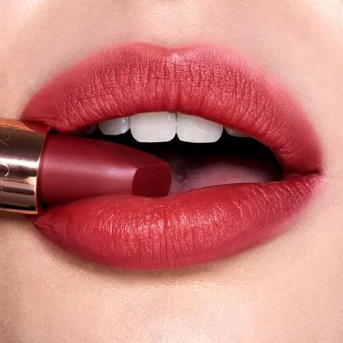 Charlotte Tilbury -WALK OF NO SHAME ON THE GO