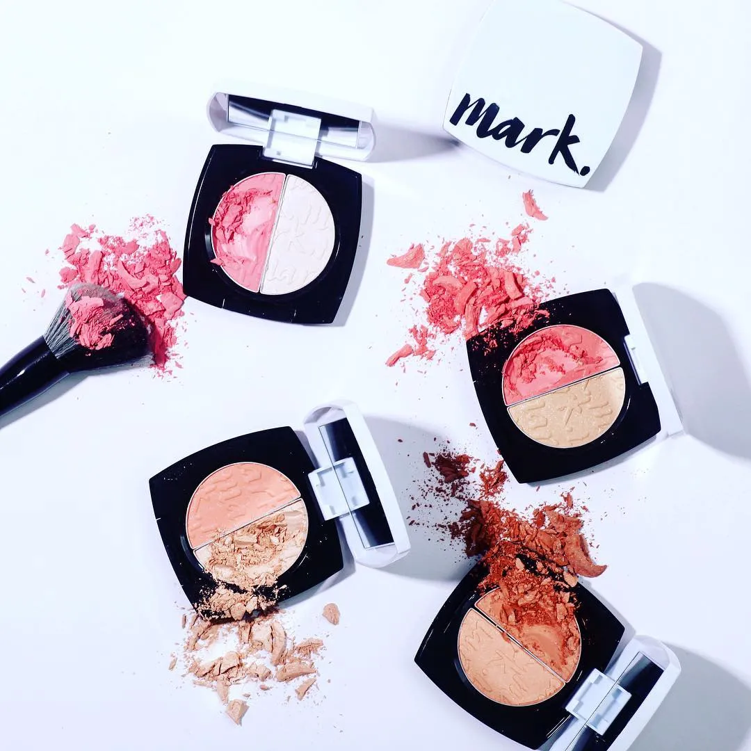 mark. Dual Glow Cheek Colour Highlighter & Blush