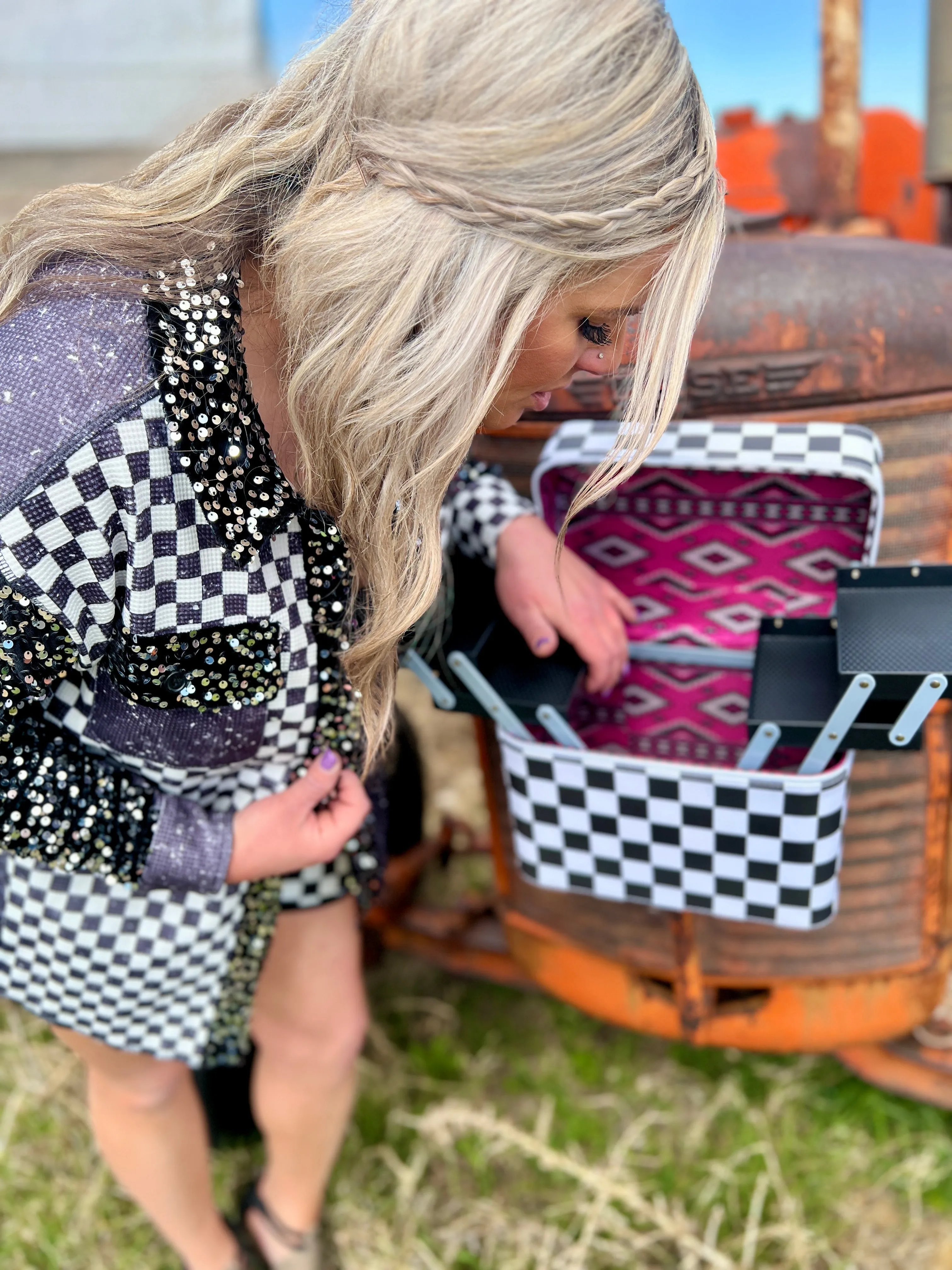 Take the Lead Makeup Box